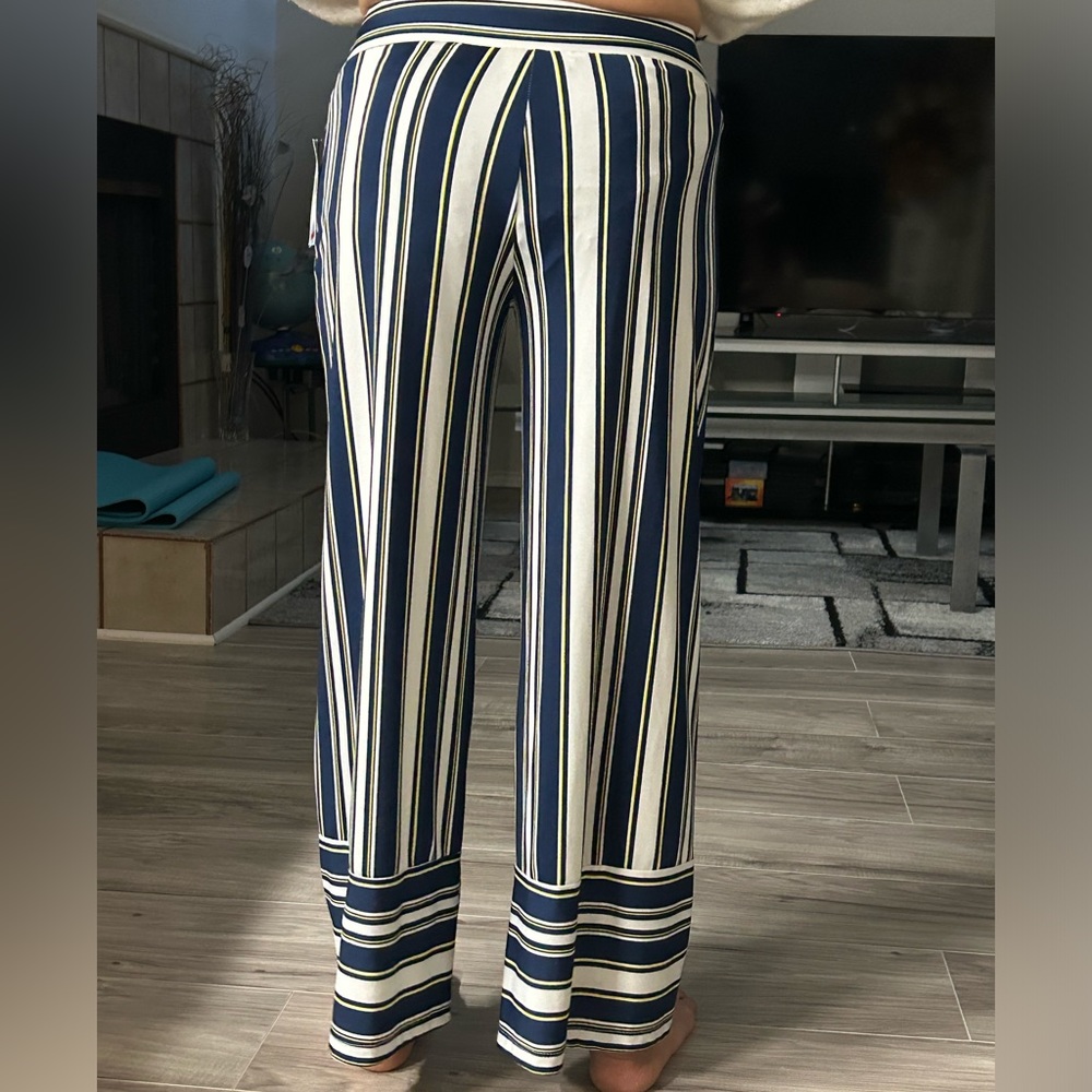 stretch pants